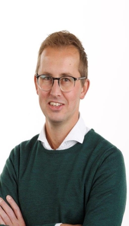 Foto van Dhr. L.J. (Lenno) Rijkaart